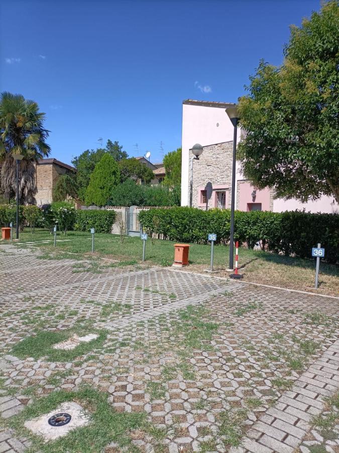 Bed and Breakfast Bb Letterario Rávena Exterior foto